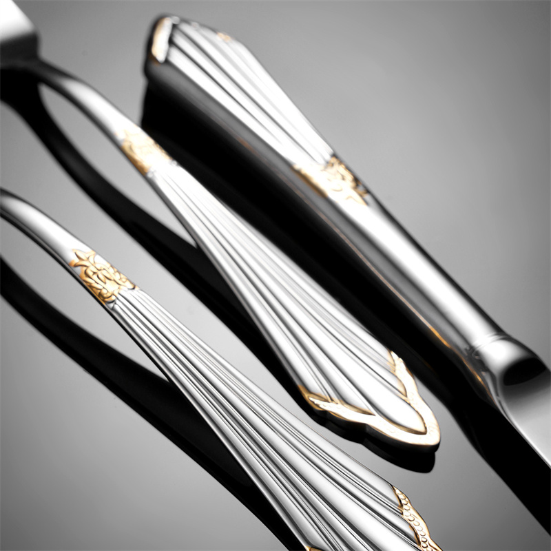 Palace Embossed 304 Stainless  - Gold Plated Cutlery recension och pris